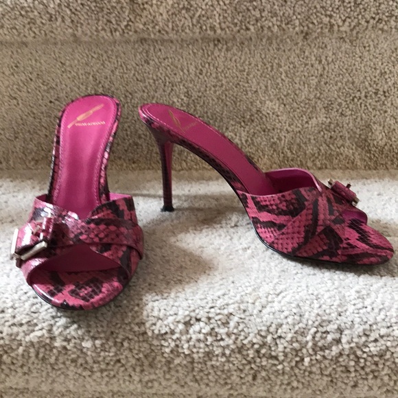 Vintage Shoes - Brian Atwood Fuchsia Snakeskin Heels Sz 7